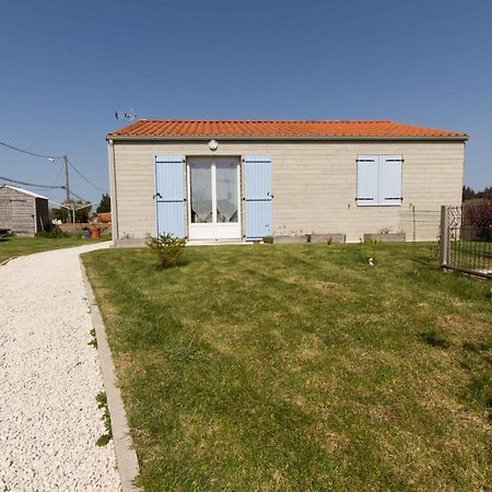 le chalet vendéen Saint-Hilaire-la-Forêt Esterno foto